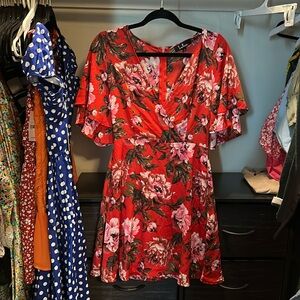 Lulus red floral dress. Like new size S
